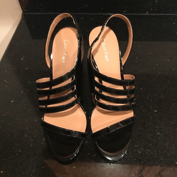 Calvin Klein strapped stiletto Black 8M - Picture 1 of 5